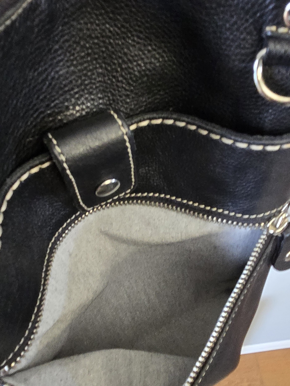 Roots Black Vintage Crossbody Bag with Silver Hardware - Picture 5 of 7